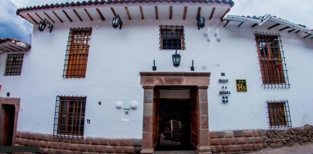 Hostal El Grial